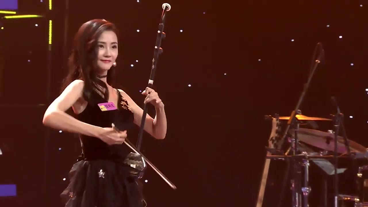 【二胡】弦月儿《千本樱》2018年花椒巅峰之战春季赛现场版